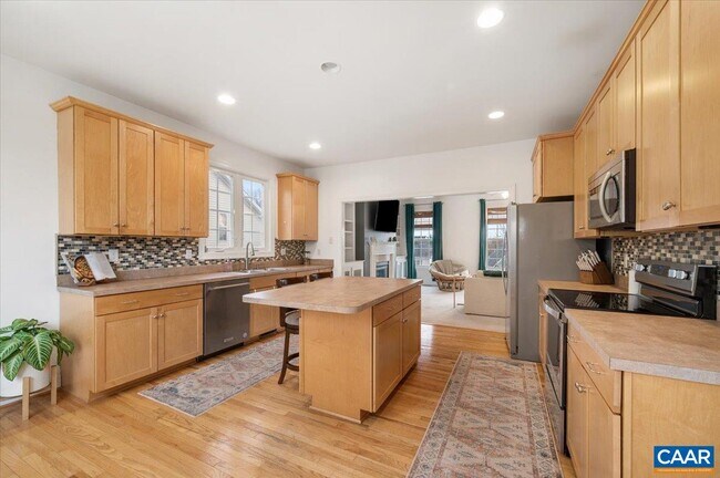 Building Photo - 1375 Amber Ridge Rd