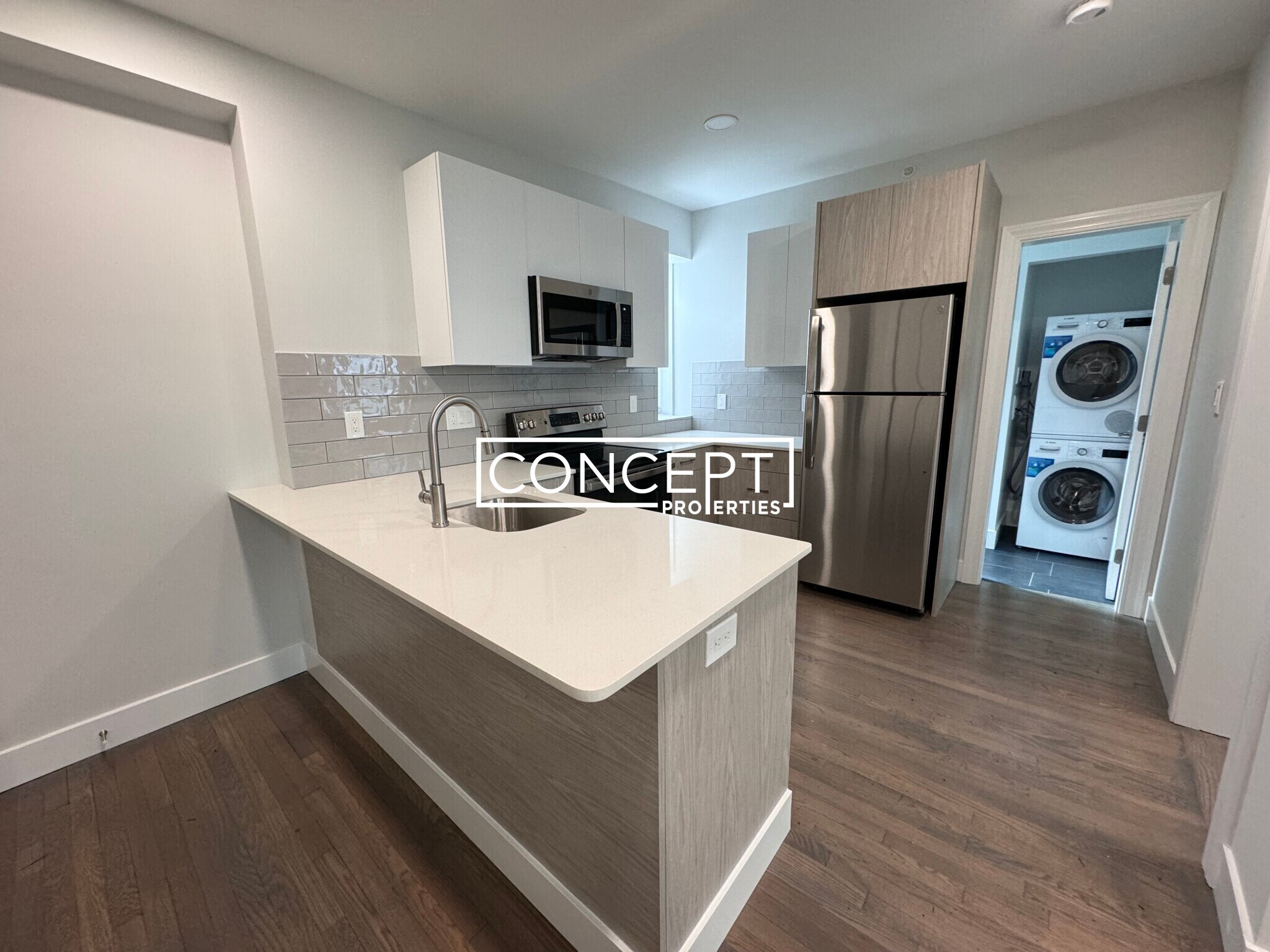 Building Photo - 11 Peterborough St