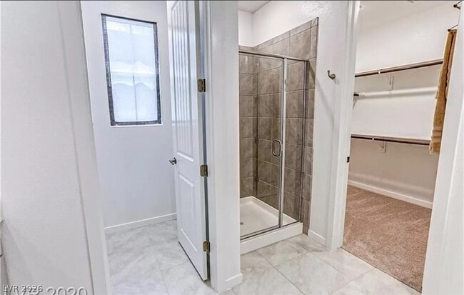 Building Photo - 817 Piermont court