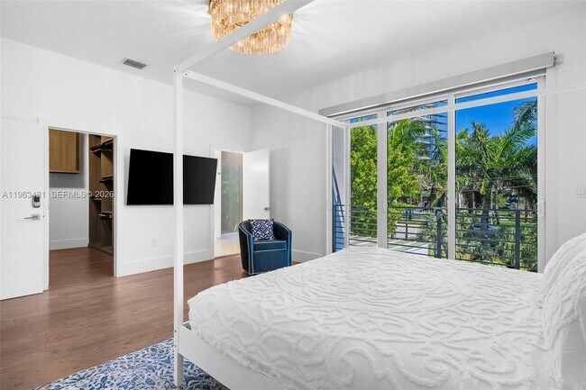 Building Photo - 18935 Atlantic Blvd