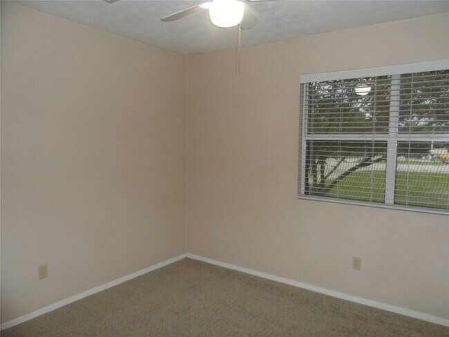 Building Photo - 2283 McCaleb Rd