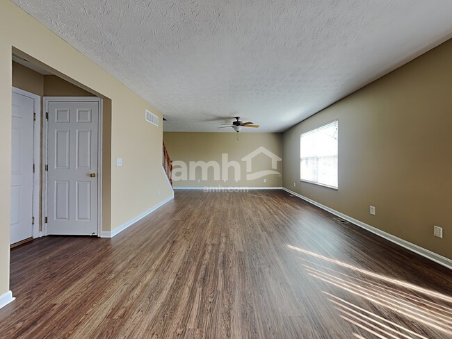 Building Photo - 1468 Vanderlyn Ct