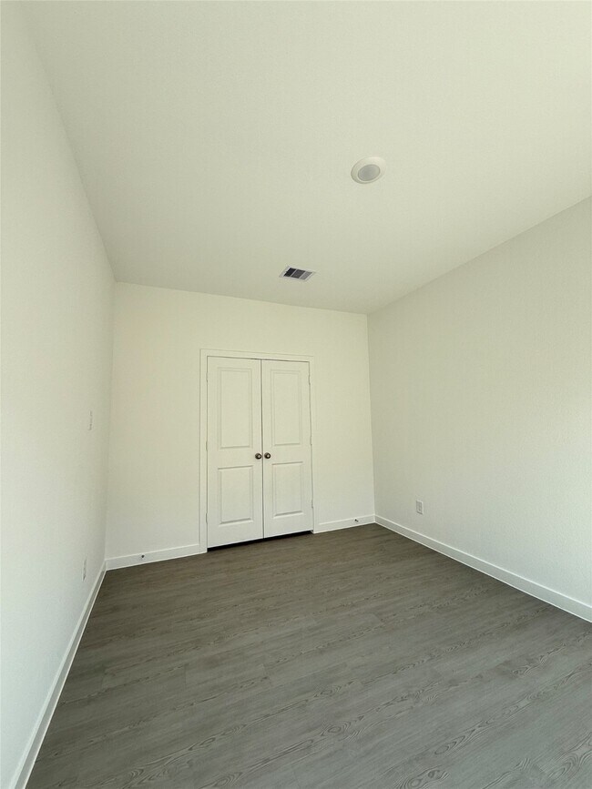 Building Photo - 16539 Mesquite Fld Dr
