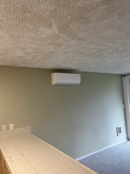 Heating cooling unit. Keeps the space really well heated and cooled. - 100 Kerr Pkwy