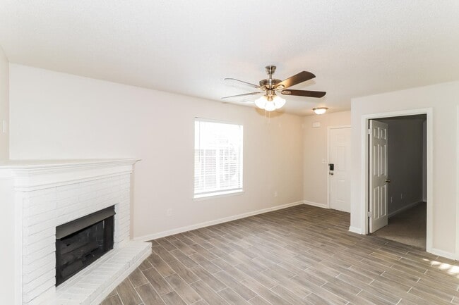 Building Photo - 10103 Nolton Cir