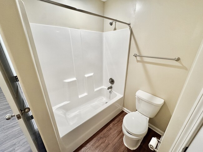 Building Photo - 5626 Tulip Tree Dr