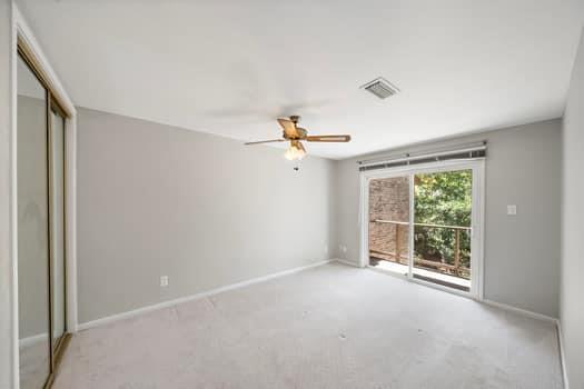 Building Photo - 201 Vanderpool Ln