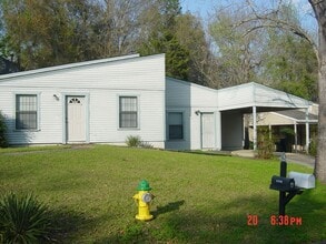 Building Photo - 1872-A Darryl Dr.