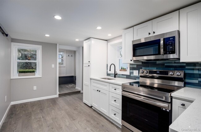 Building Photo - 108 Ralph Ave