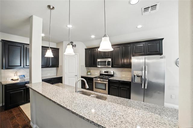 Building Photo - 1402 Palasades Ct