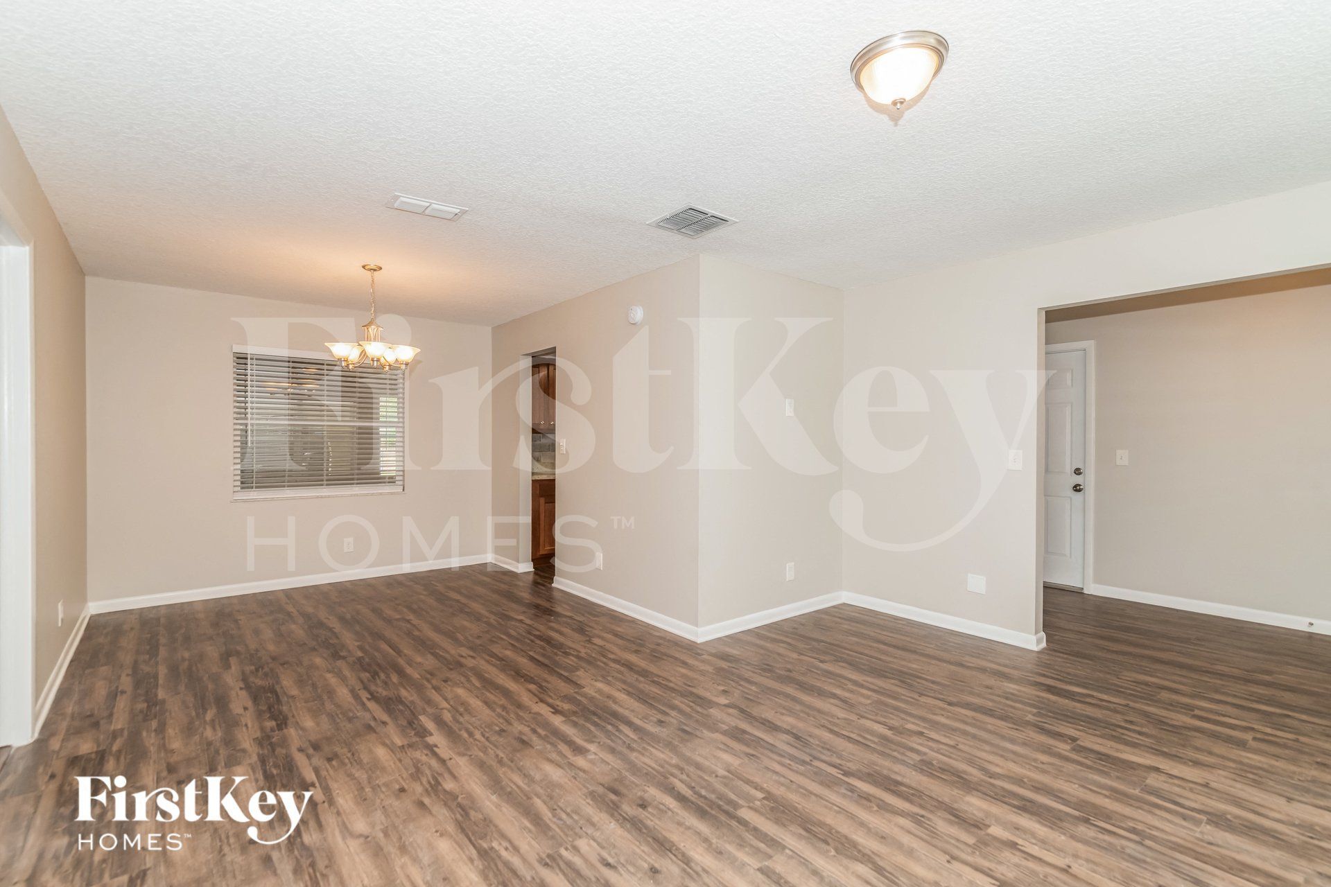 Building Photo - 6328 Toyota Dr