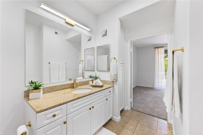 Building Photo - 3207 Watermarke Pl