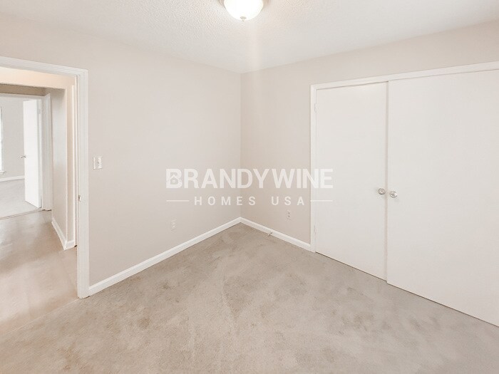 Building Photo - 4031 Friendly Way