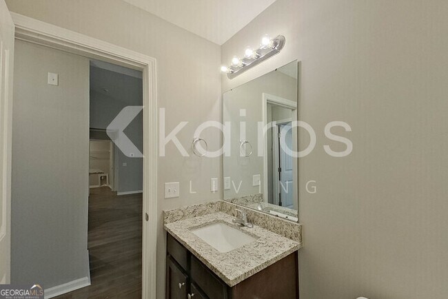 Building Photo - 104 Bluff Rd