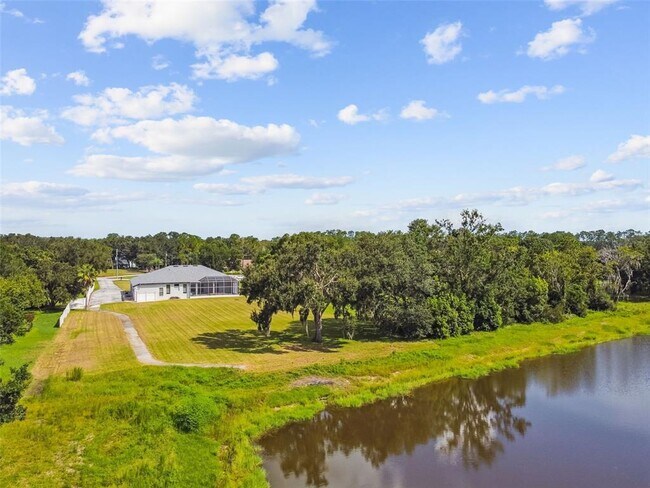Building Photo - 6644 Country Club Rd