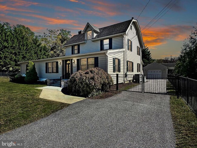 Building Photo - 4236 Florida Ave