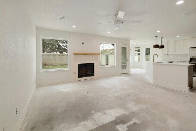 Building Photo - 2902 Buckeye Trail