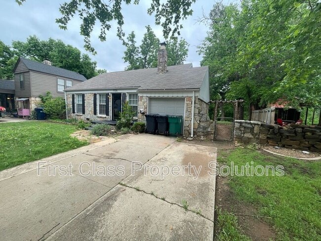 Building Photo - 1126 NW 55th St