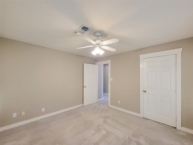 Building Photo - 4634 Norhill Blvd