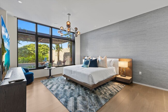 Building Photo - Park Lane 5305 - 3BR w/Swimming Pool and Yard!