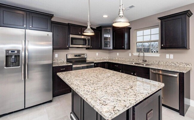 Building Photo - 5322 Harbor Town Dr