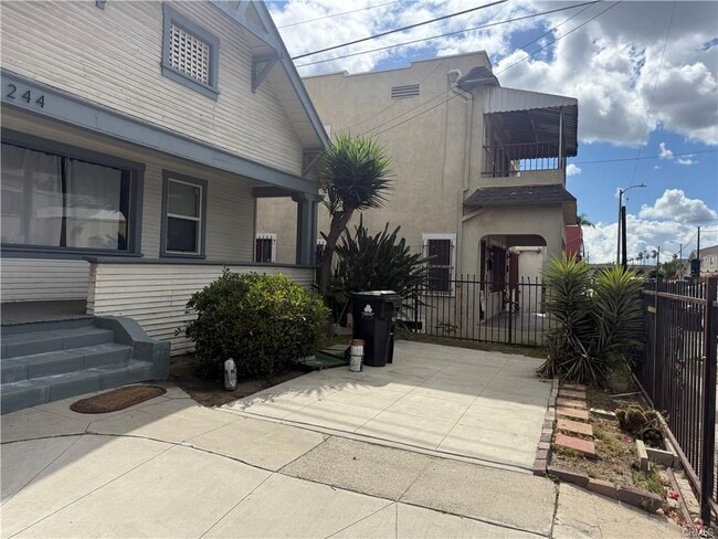 Building Photo - 244 W 49th St