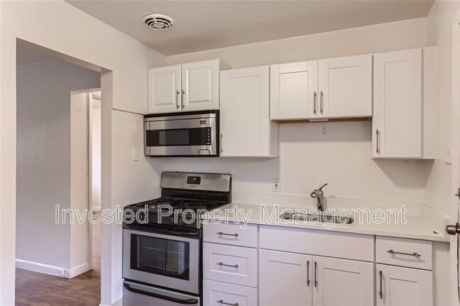 Building Photo - 3544 High St