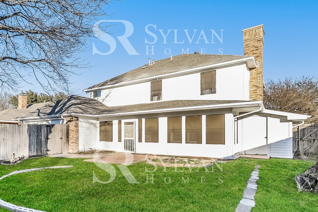 Building Photo - Prepare to be impressed by this 3 bedroom, 2.5 bathroom home