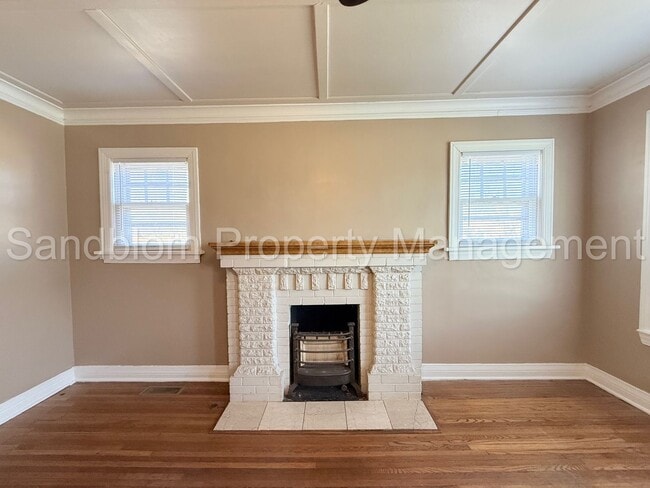 Building Photo - For Lease | Midtown Tulsa | Available Now!