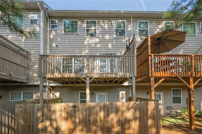 Building Photo - 6079 Joybrook Rd