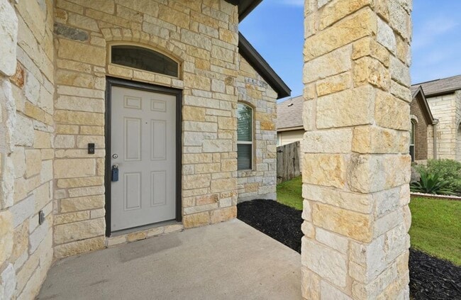 Building Photo - 209 Noddy Rd