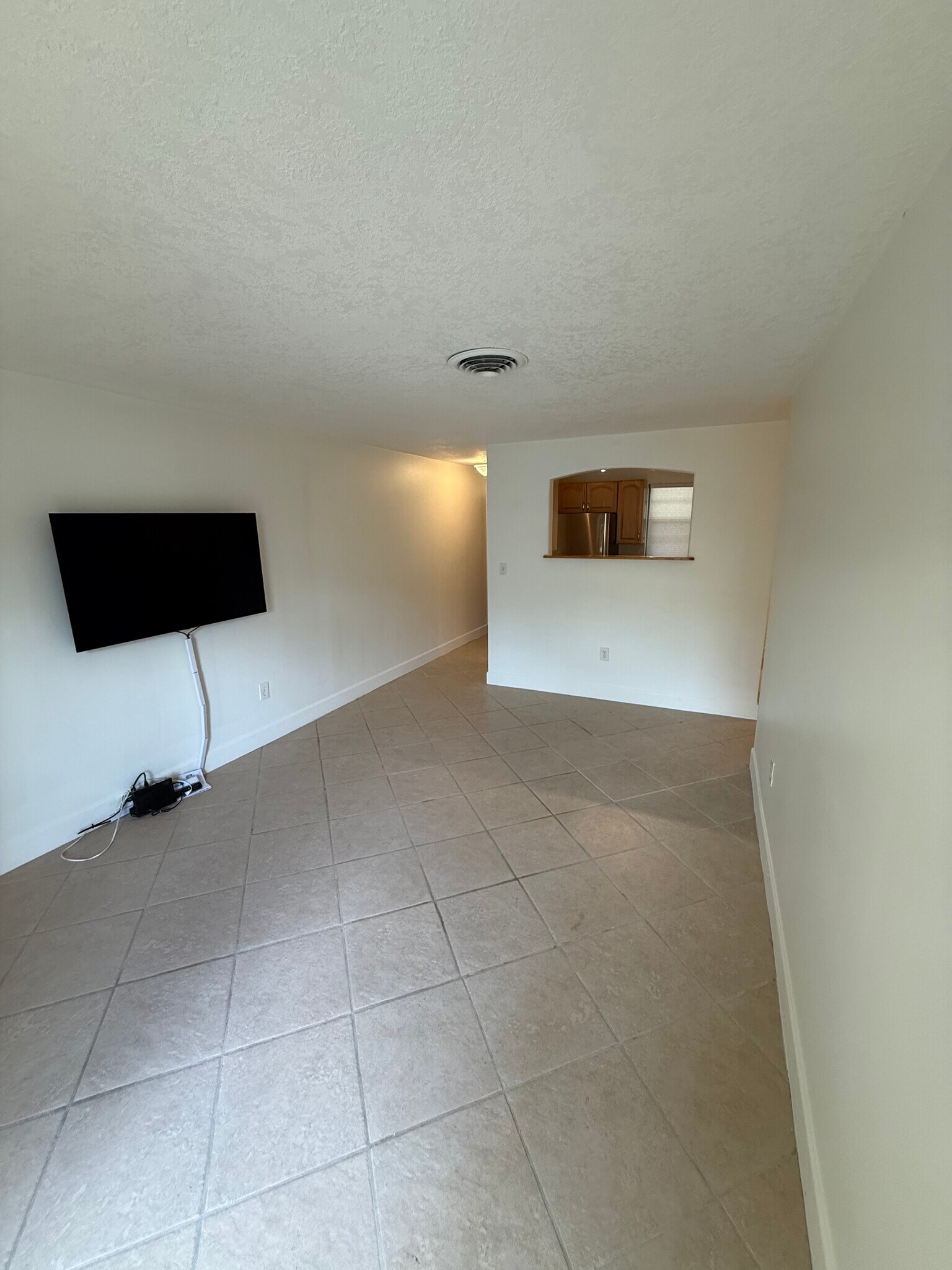 Living Room - 350 Taylor Ave