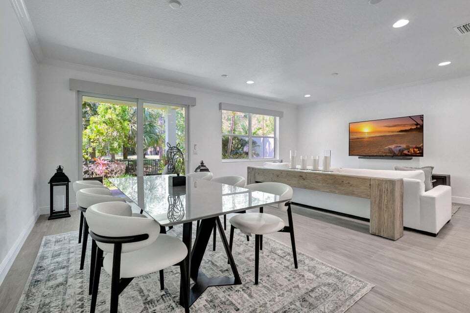 Building Photo - 15760 Italian Cypress Way