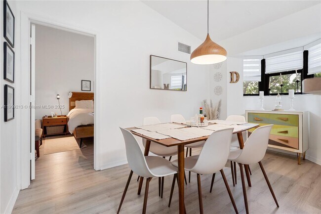 Building Photo - 22731 SW 88th Pl