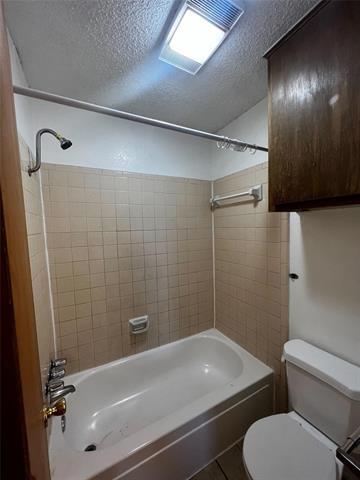 Building Photo - 4928 Diaz Ave