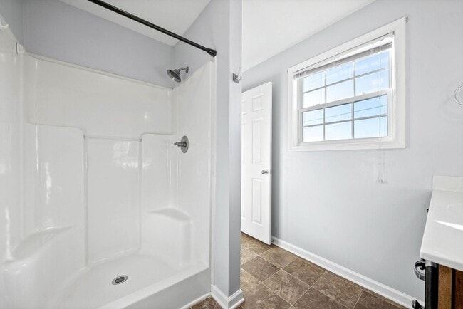 Building Photo - 112 Bob White Trail