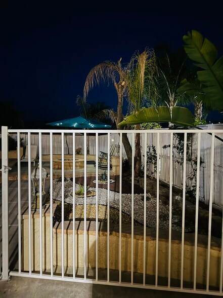 Building Photo - 1985 Meridian St