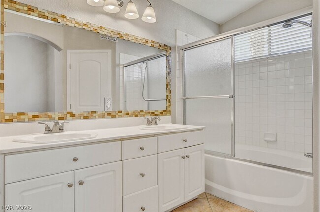 Building Photo - 980 Sand Coral Dr
