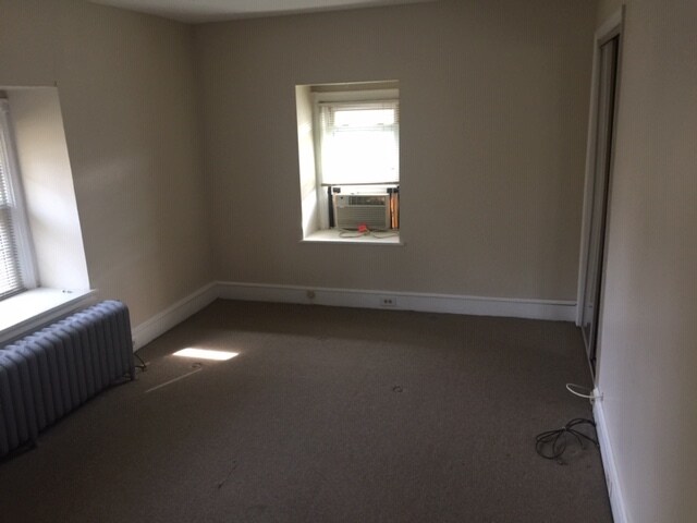 Building Photo - 1611 N Rodney St