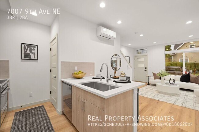 Building Photo - 7007 9th Ave NE