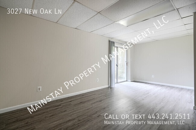 Building Photo - 3027 New Oak Ln