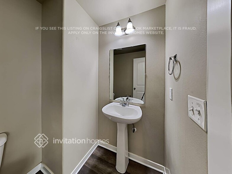 Building Photo - 18533 97th Ave Ct E