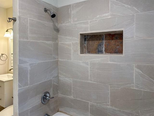 Building Photo - 3118 Dartmouth Dr