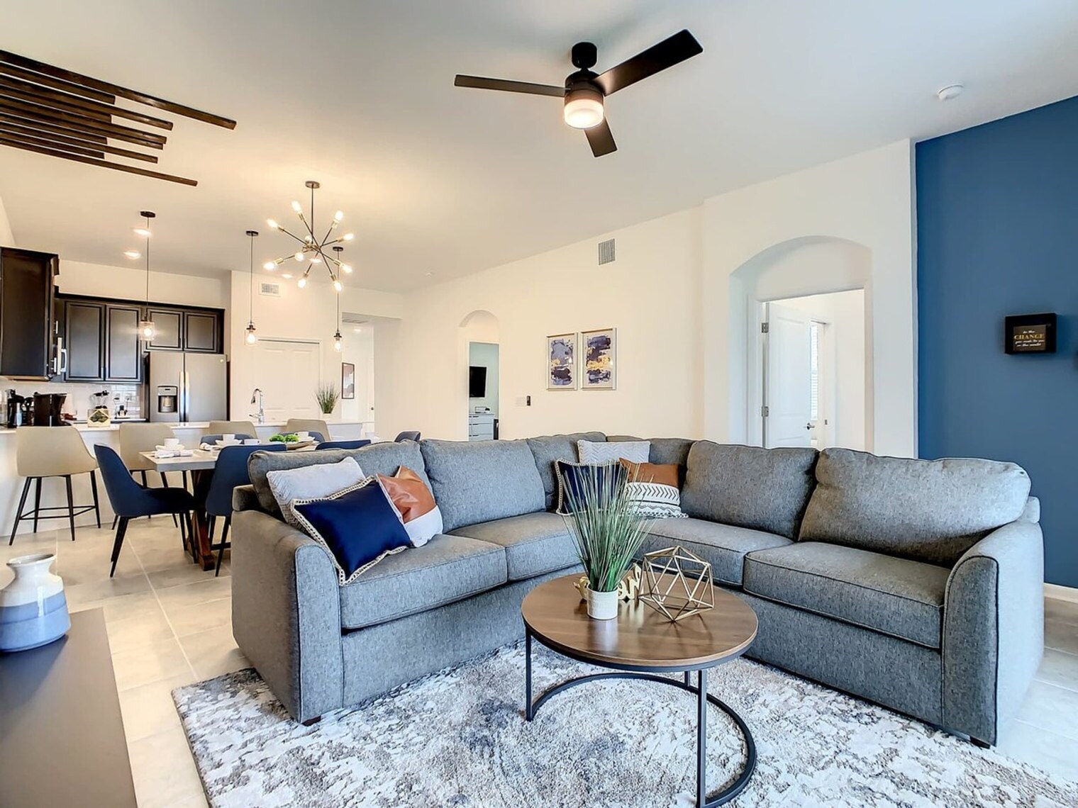 Building Photo - 1083 Splash Shot Pl