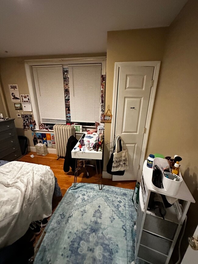 Building Photo - 60 Egmont St