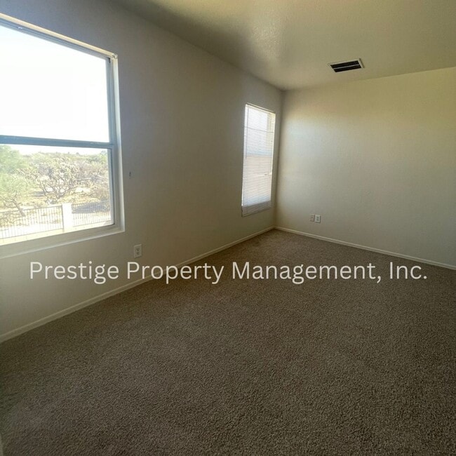 Building Photo - Want to call this 3 bedroom 2.5 bath Home ...