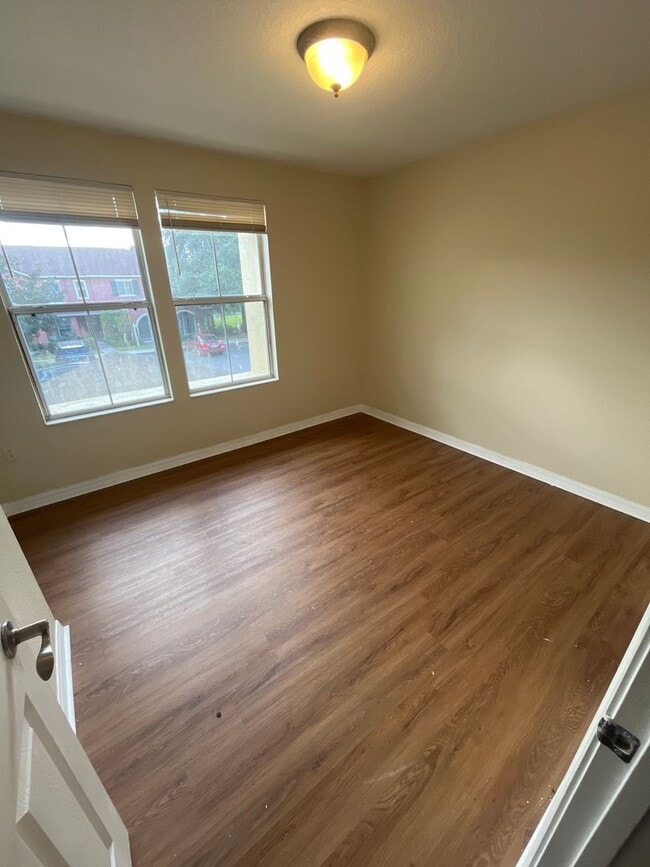 Building Photo - Stylish 2-Bed Modern Home at an Unbeatable Price – Ready for You!