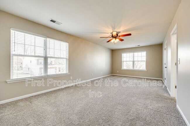 Building Photo - 3000 Sewee Ln