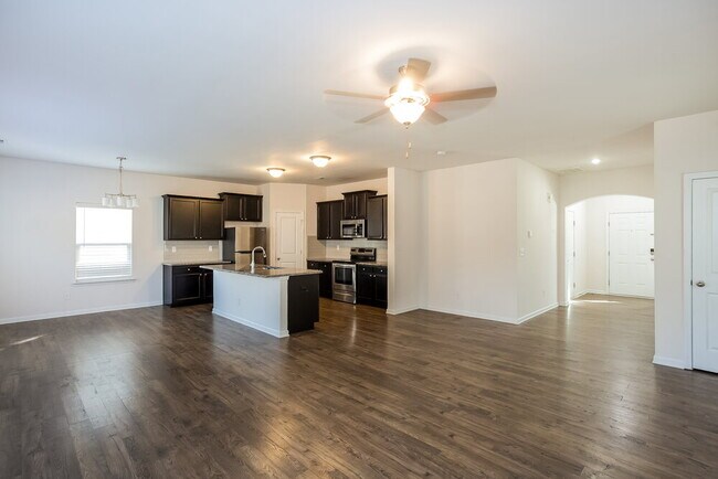 Building Photo - 4319 Drifter Dr