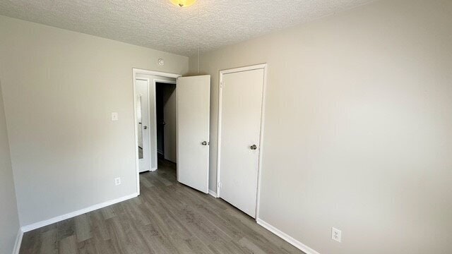 Building Photo - WEST SIDE 3 BEDROOM RANCH HOME AVAILABLE NOW!